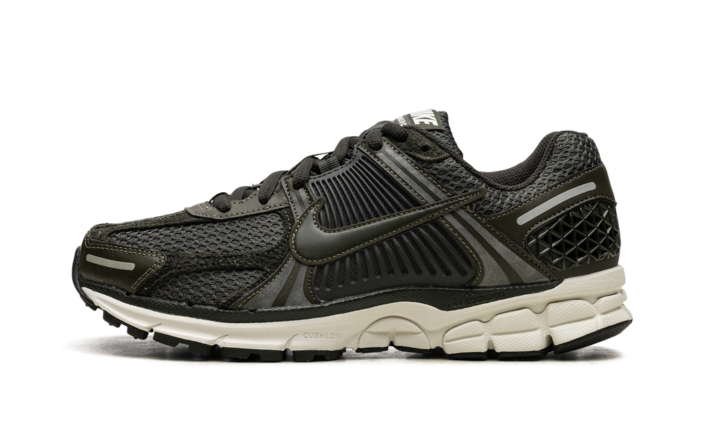 ZOOM VOMERO 5 WMNS "Sequoia" FQ8898 325