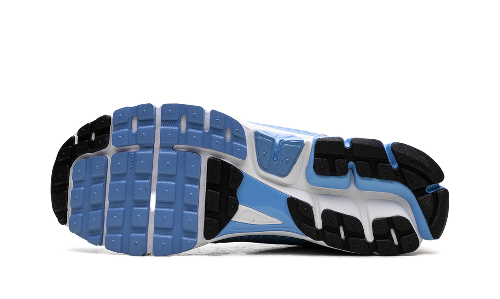 Zoom Vomero 5 "Pure Platinum University Blue" FJ4151 101