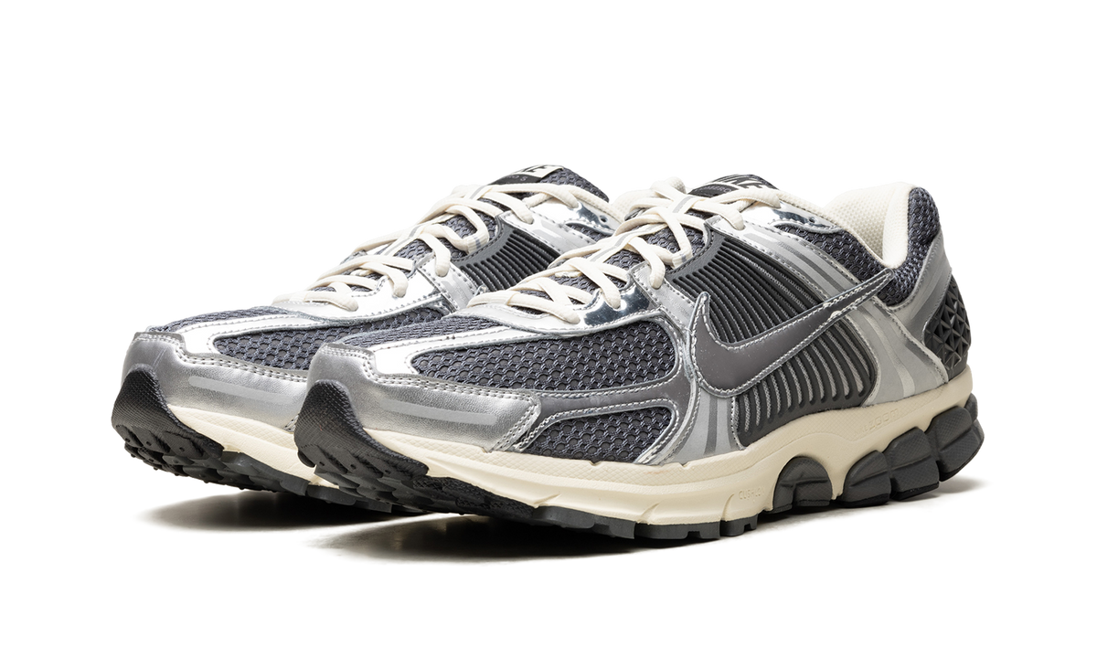 Zoom Vomero 5 "Iron Grey Chrome" IM3486 001